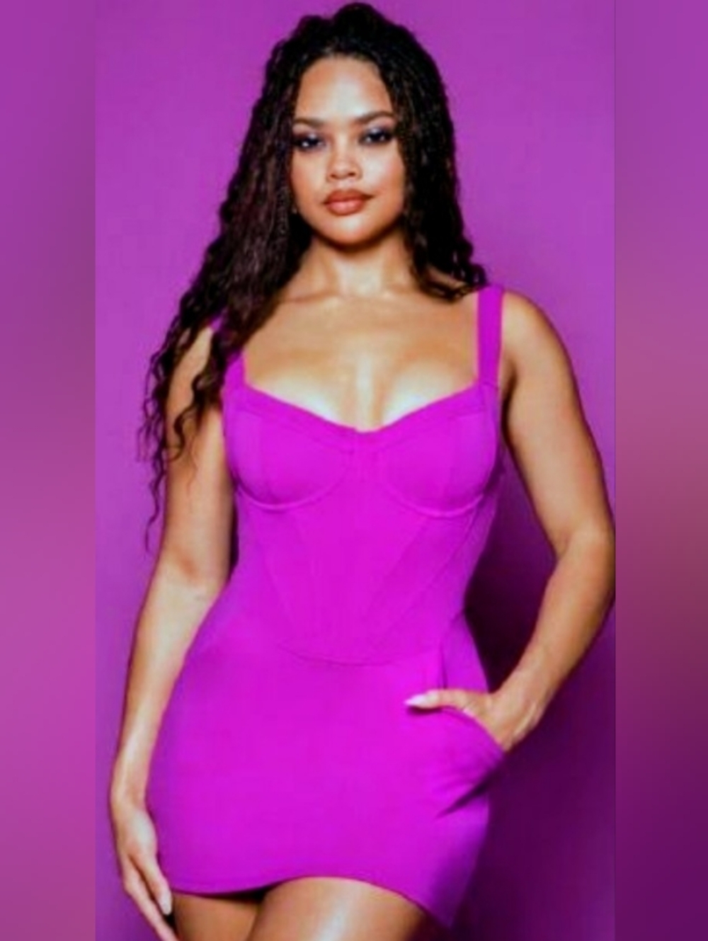 TA3  Lifty Sculting Swim Dress Size Small .